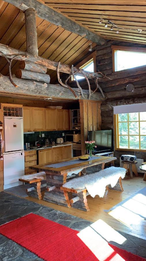 Logwood Chalet Луосто Экстерьер фото