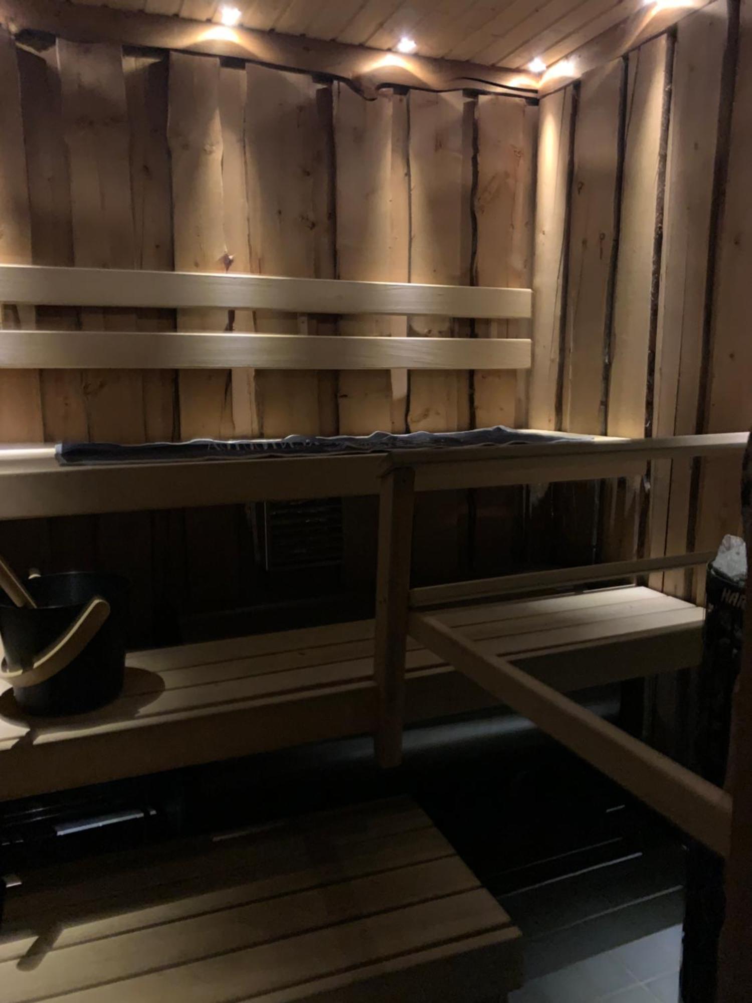 Logwood Chalet Луосто Экстерьер фото